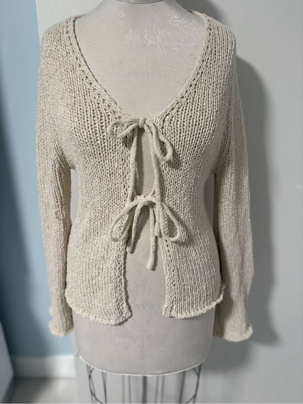PRINCESS POLLY Tie-Front Knit Sweater Cardigan in Cream
